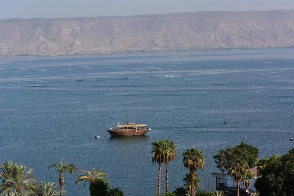 מגדלי המלכים בוטיק כנרת Tiberias Exterior foto